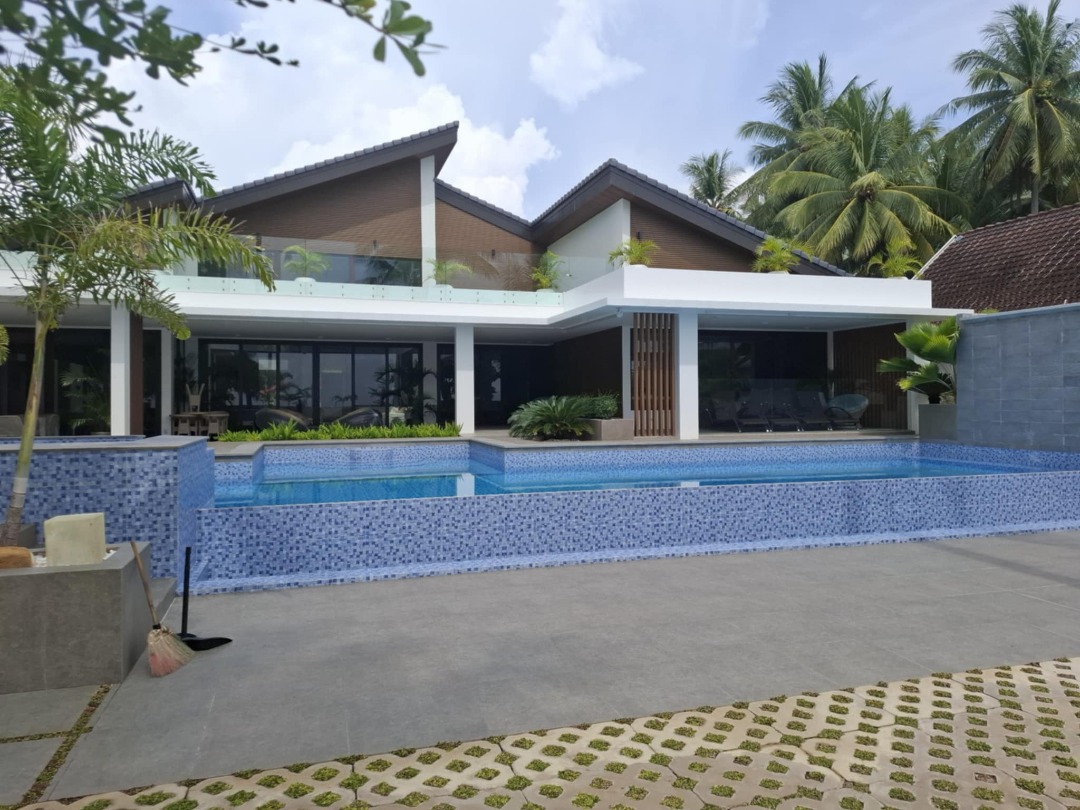 (Category: ) located in . Submitted by phprorealty (Listing ID 1437800434, Image 1). Description: .