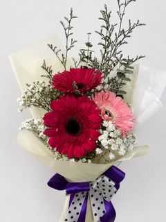 (Category: ) located in . Submitted by amara_blooms (Listing ID 1437818343, Image 1). Description: .