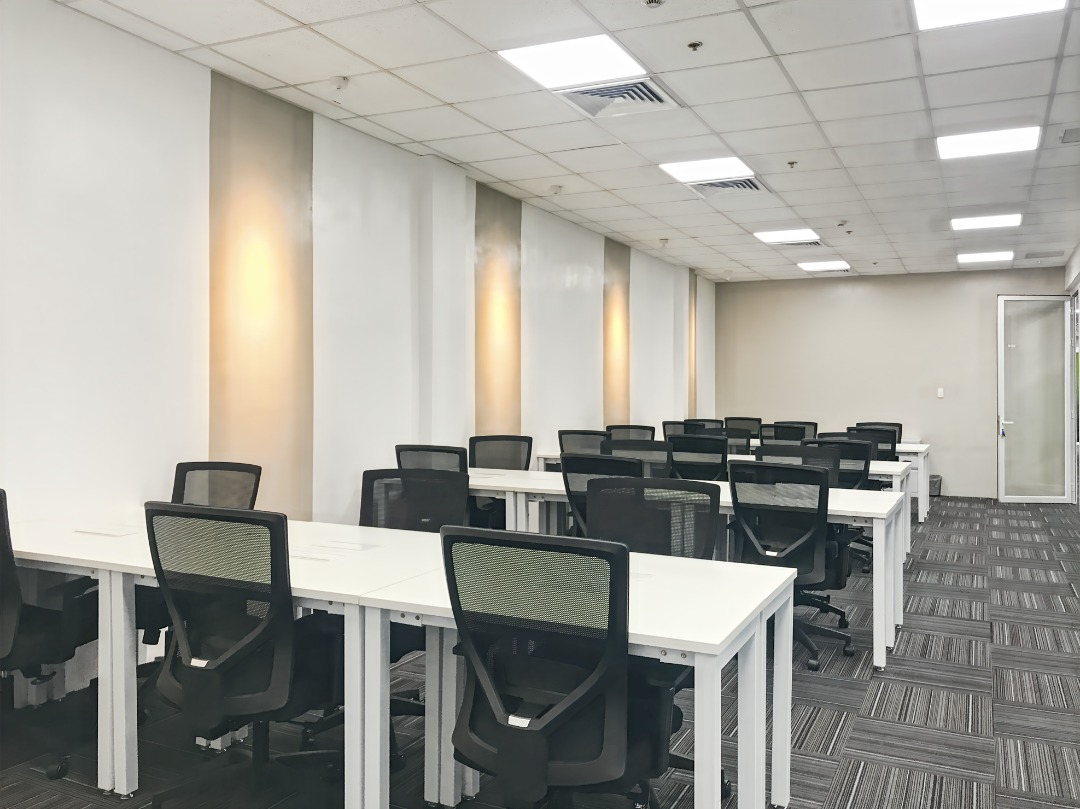 (Category: ) located in . Submitted by regus_official (Listing ID 1369144450, Image 1). Description: .