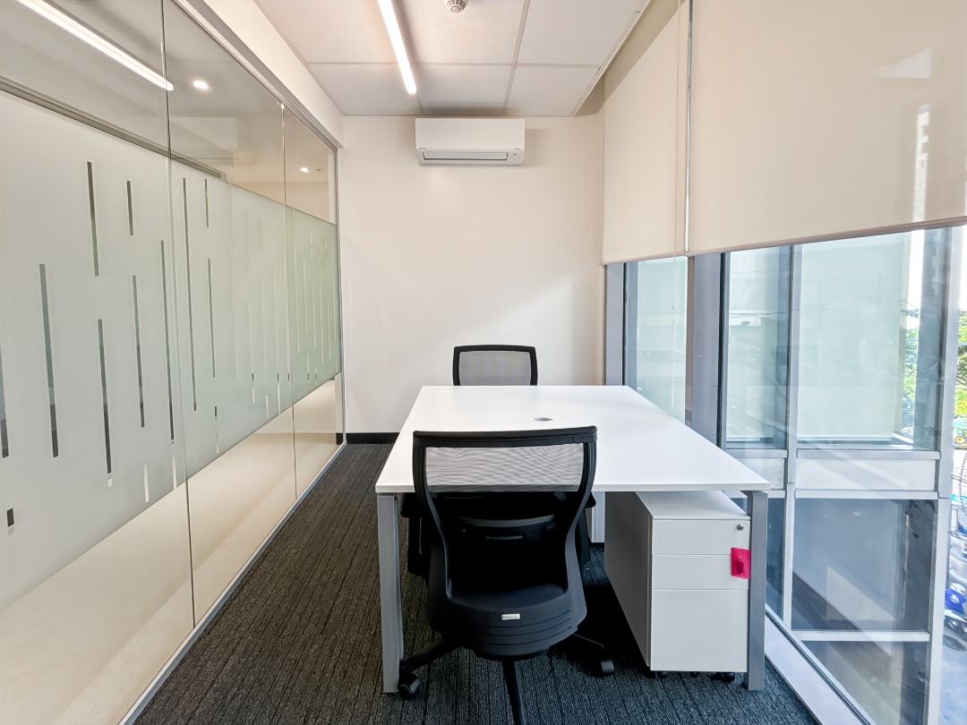 (Category: ) located in . Submitted by regus_official (Listing ID 1369147026, Image 1). Description: .