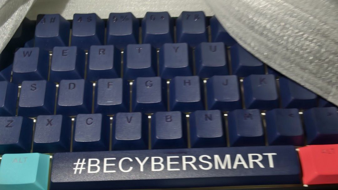 H61K Mechanical Keyboard - Brown Switches454137400568074242
