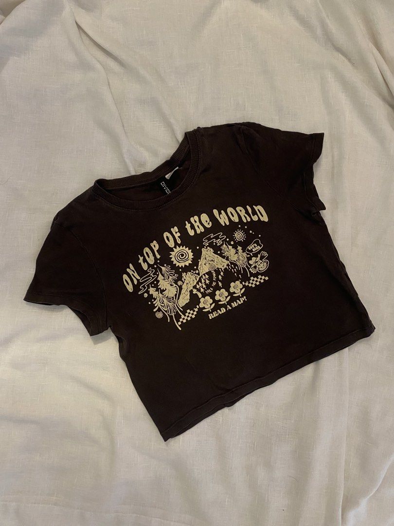 H&M basics (Category: Others Tops) located in Santa Rosa. Submitted by jas_preloved21 (Listing ID 1437813816, Image 1). Description: fits to small - medium.