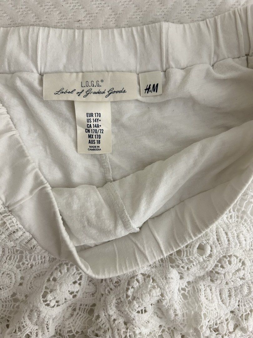 H&m lace white shorts (Category: Shorts) located in Manila. Submitted by zhntffny (Listing ID 1437844139, Image 2). Description: perfect for summer!! 25-26 waist.