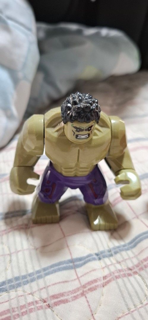 Hulk Action Figure Set (Category: Action & Battle Toys) located in Quezon City. Submitted by blackeagle1 (Listing ID 1437773645, Image 2). Description: - Set includes four Hulk action figures. - Each figure features a muscular build. - Figures come in different colors. - Made of durable plastic. - Perfect for collectors or kids! Sold as a set only. Shoot your best price!.