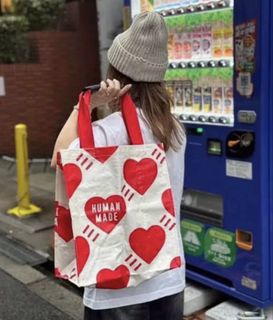 (Category: ) located in . Submitted by thehypewear.co (Listing ID 1437894632, Image 1). Description: .