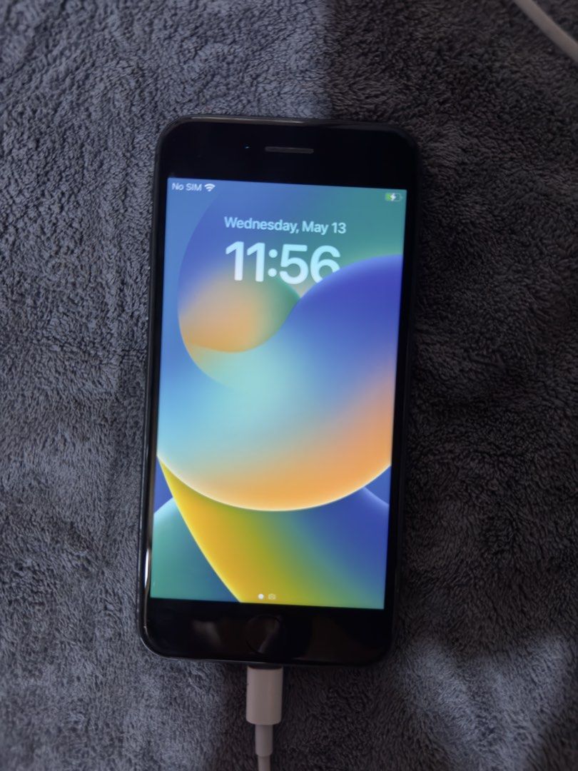 iPhone 8 64SGB (Category: iPhone 8 Series) located in Iloilo. Submitted by redredderthanred (Listing ID 1437819280, Image 1). Description: Selling this iPhone 8 with great condition but there’s some minor scratches but barely noticeable. RTS: not using for how many years now and need funds. All original ✅ Inclusions: Cable Charger (bought it from Power Mac) and Replace Box True Tone: ✅ Camera back and front: ✅ Battery Health: 86% (Good for daily 
