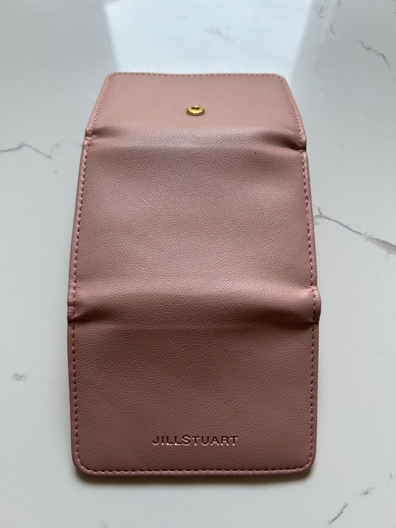 Jill Stuart Wallet (Category: Wallets & Card holders) located in Tabaco. Submitted by NanThriftingsss (Listing ID 1437779598, Image 3). Description: Jill Stuart Wallet Good As New No Issue 350 +sf.