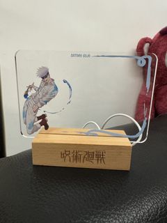 （分類：）位於 。 由 ilovedoingmask 提交（商品編號 1437865578，圖片 1）。簡介： 。