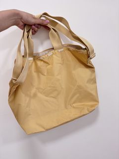 （分類：）位於 。 由 kibiyan 提交（商品編號 1437784364，圖片 1）。簡介： 。