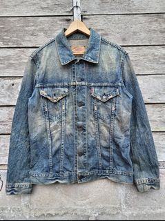 (Category: ) located in . Submitted by topboythrift86 (Listing ID 1437875886, Image 1). Description: .