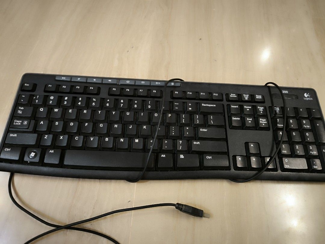 Logitech Media Keyboard K200454013260263608320