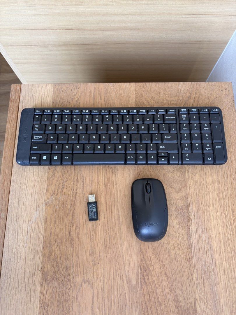 Logitech MK220 Wireless Keyboard454013251549941760