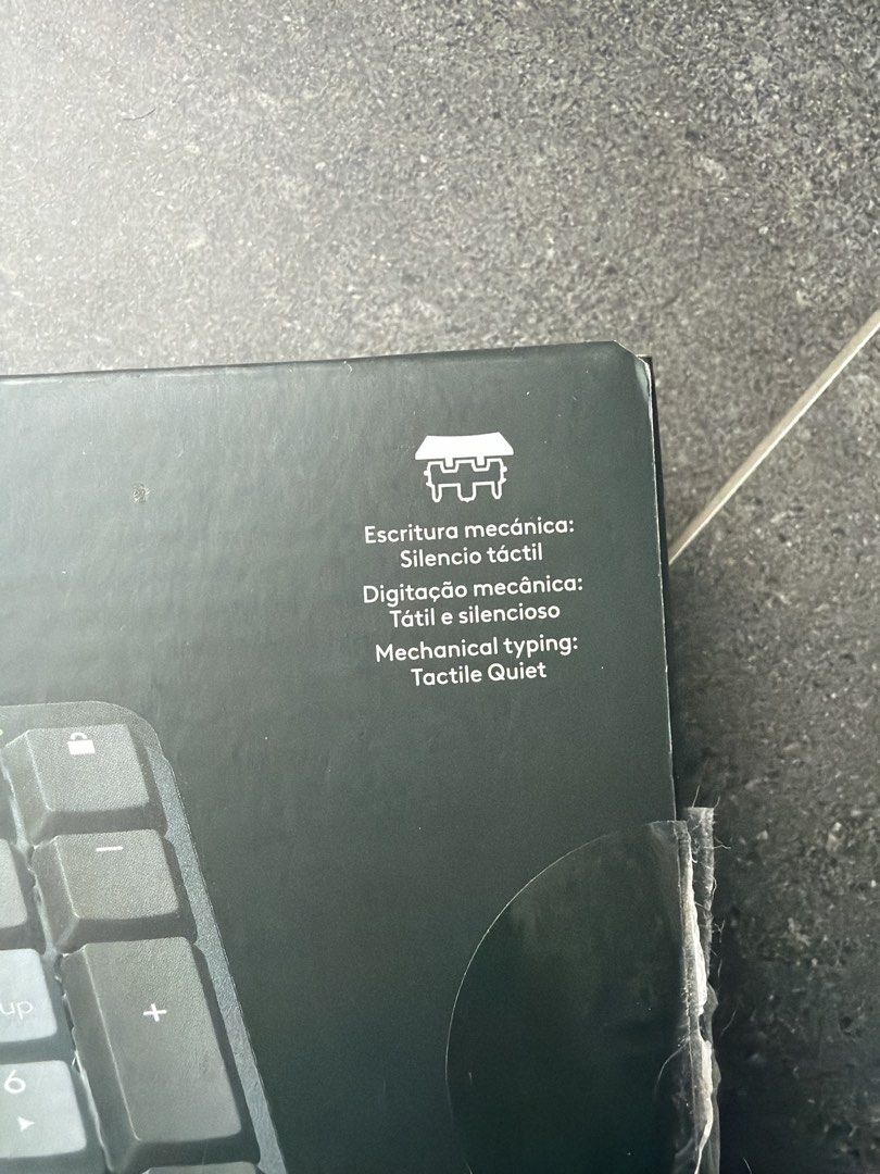 Logitech MX Mechanical Keyboard - Tactile Quiet453779346047651842