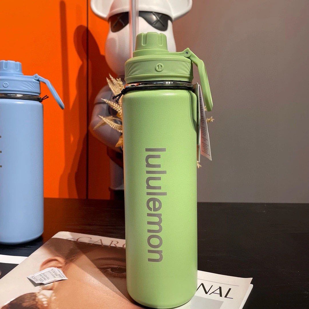 Lululemon Waterbottle453609871115571203