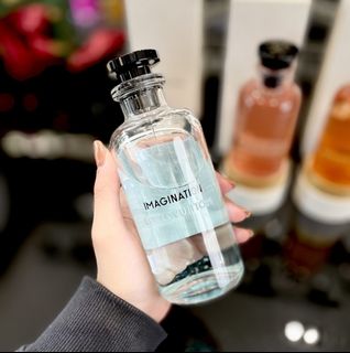 (Category: ) located in . Submitted by andazfragrance (Listing ID 1437880276, Image 1). Description: .