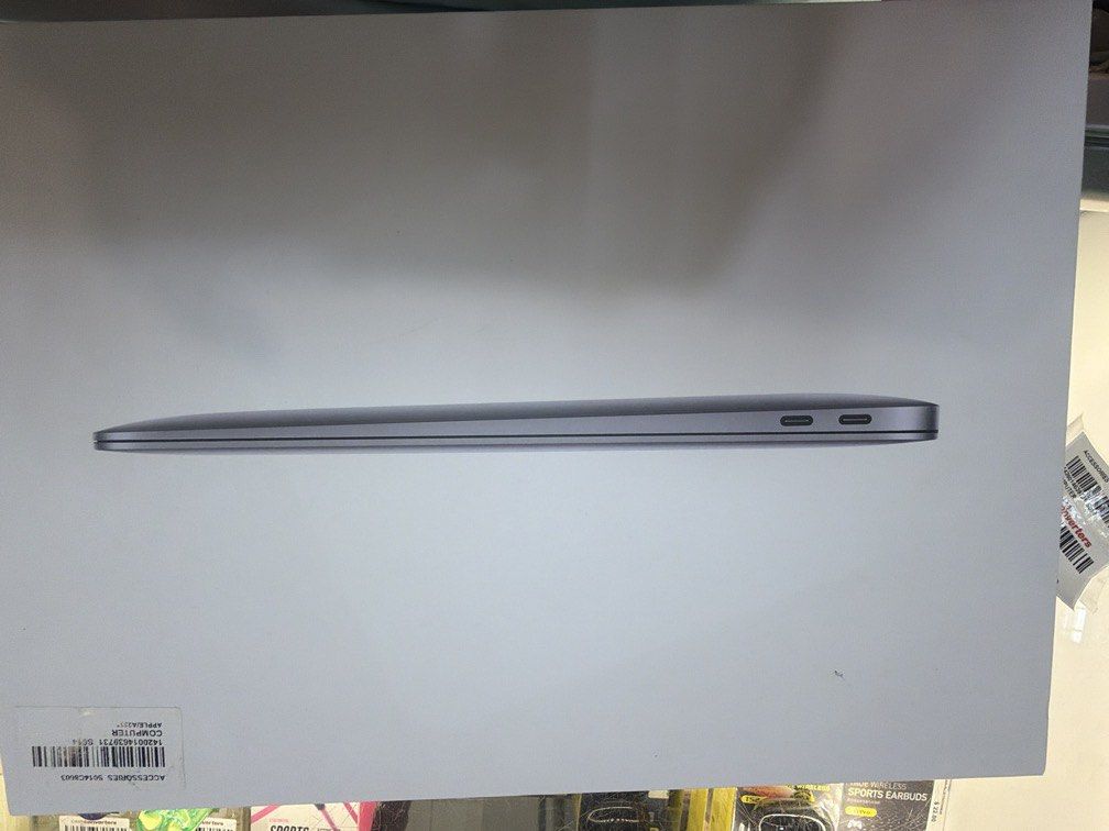 MacBook Air453756850421770242