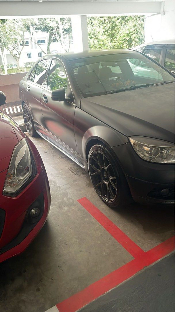 Mercedes-Benz C-Class Saloon C180 (A) (Category: Used Cars) located in Singapore. Submitted by lachkrish (Listing ID 1437826179, Image 2). Description: .