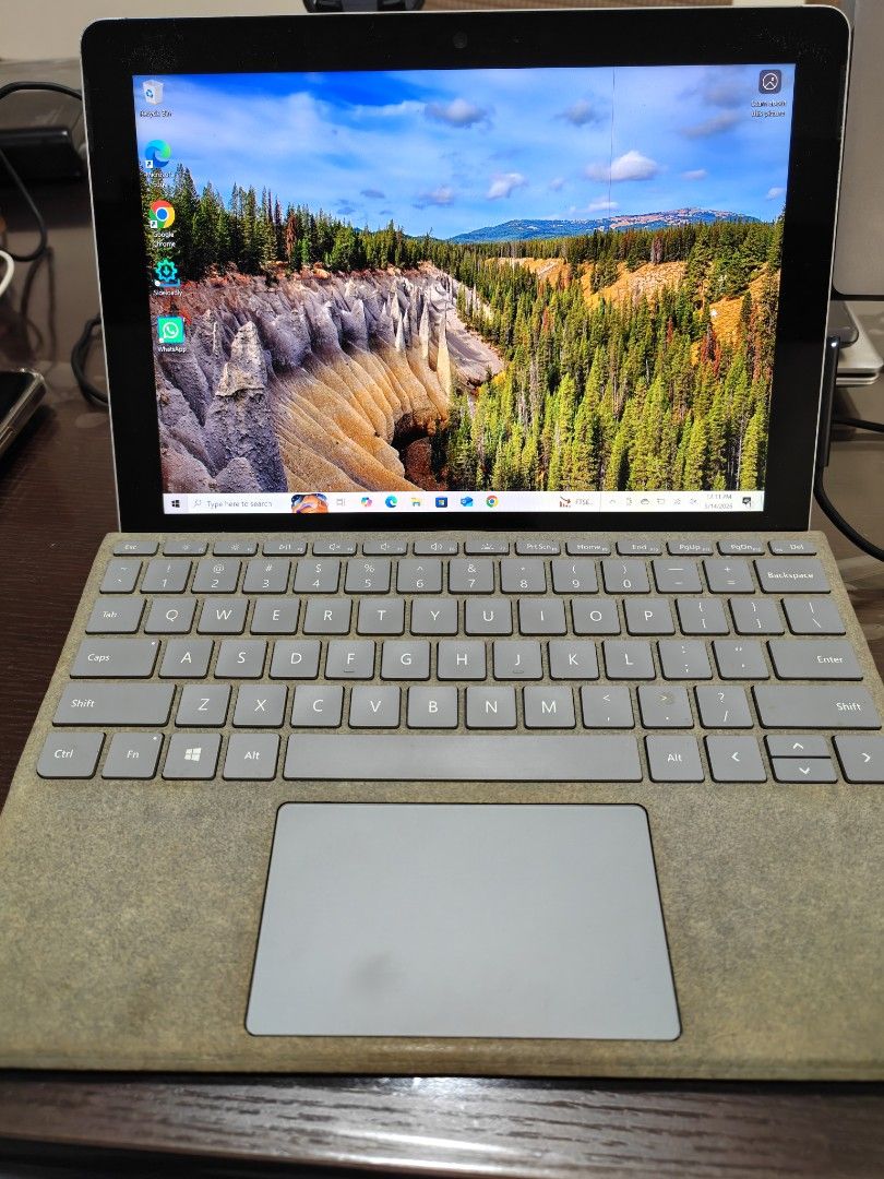 Microsoft Surface Go 2 - 4GB RAM453756854280529921