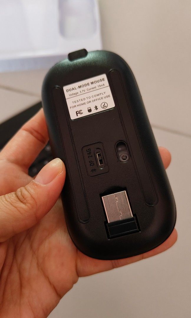 Wireless keyboard and Mouse453882003283650562