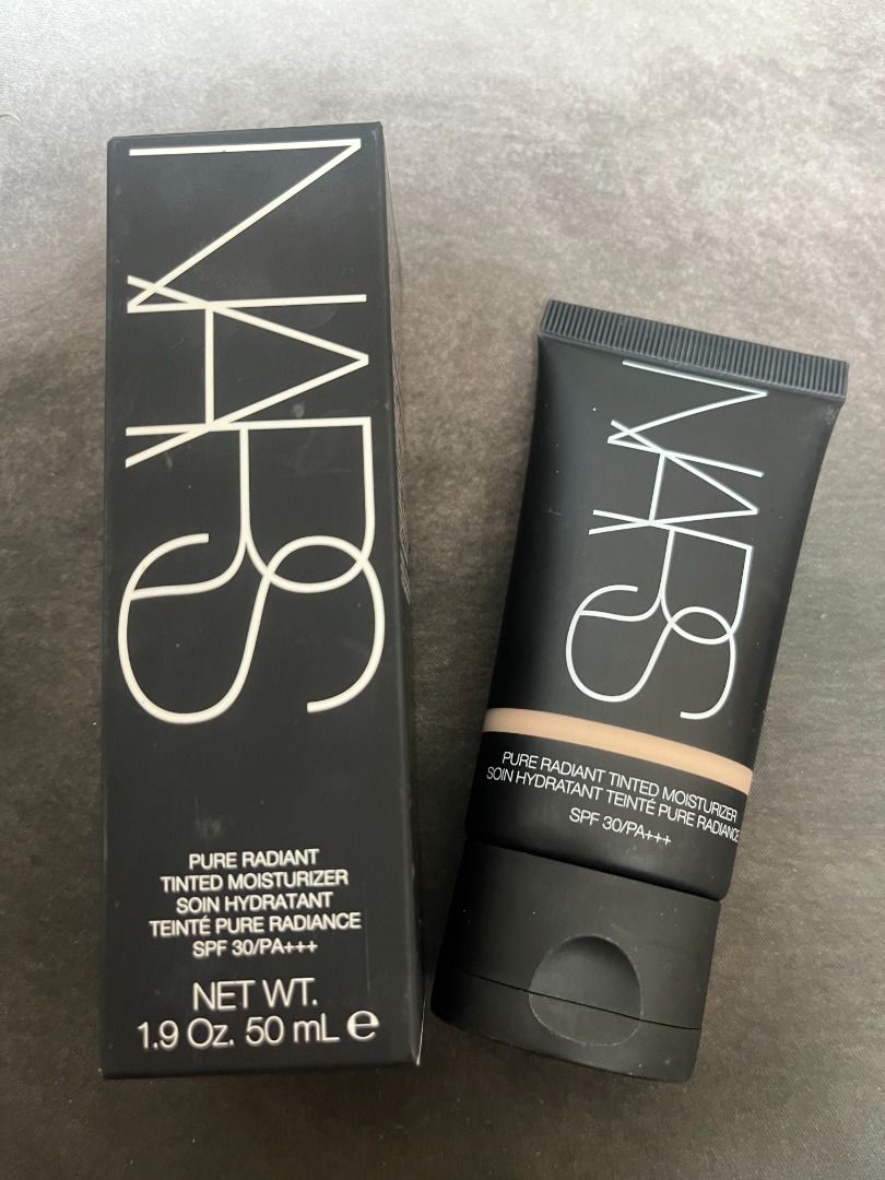 NARS Pure Radiant Tinted Moisturizer (Category: Makeup) located in Caloocan City. Submitted by elkhemarie (Listing ID 1437927346, Image 2). Description: Used once only (the formula is not for me) Shade: Groenland Light 3 SPF 30/PA+++ Size: 50 mL Includes original box.