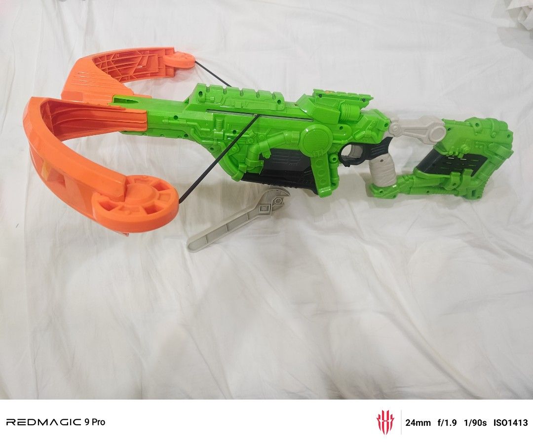 Nerf Zombie Strike dreadbolt crossbow blaster (Category: Action & Battle Toys) located in Manila. Submitted by tochi090910 (Listing ID 1437821375, Image 2). Description: .