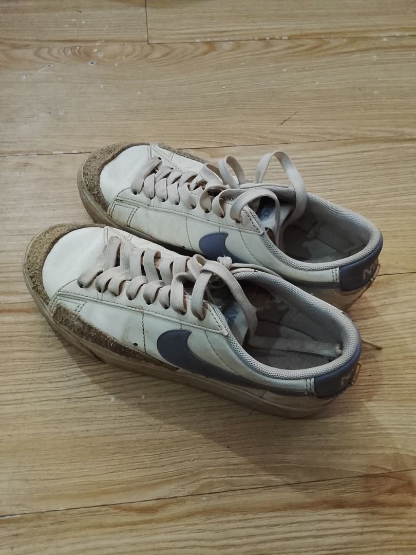Nike Blazer Low White Blue Sneakers (Category: Sneakers) located in Manila. Submitted by benxnder72437 (Listing ID 1437931301, Image 1). Description: - Nike Blazer Low - Color: White and Blue - Size: US 6, UK 3.5, EUR 36.5, CM 23 - Features Nike logo - Style Code: DJ0292-110 - Made in Indonesia.