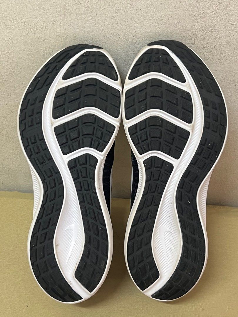Nike Downshifter 11 (Women) (Category: Sneakers) located in Manila. Submitted by ciris.closet (Listing ID 1414491194, Image 2). Description: Like new Womens Nike Downshifter 11 with box Size US 6.5 Used only once Location: Pandacan, Manila .