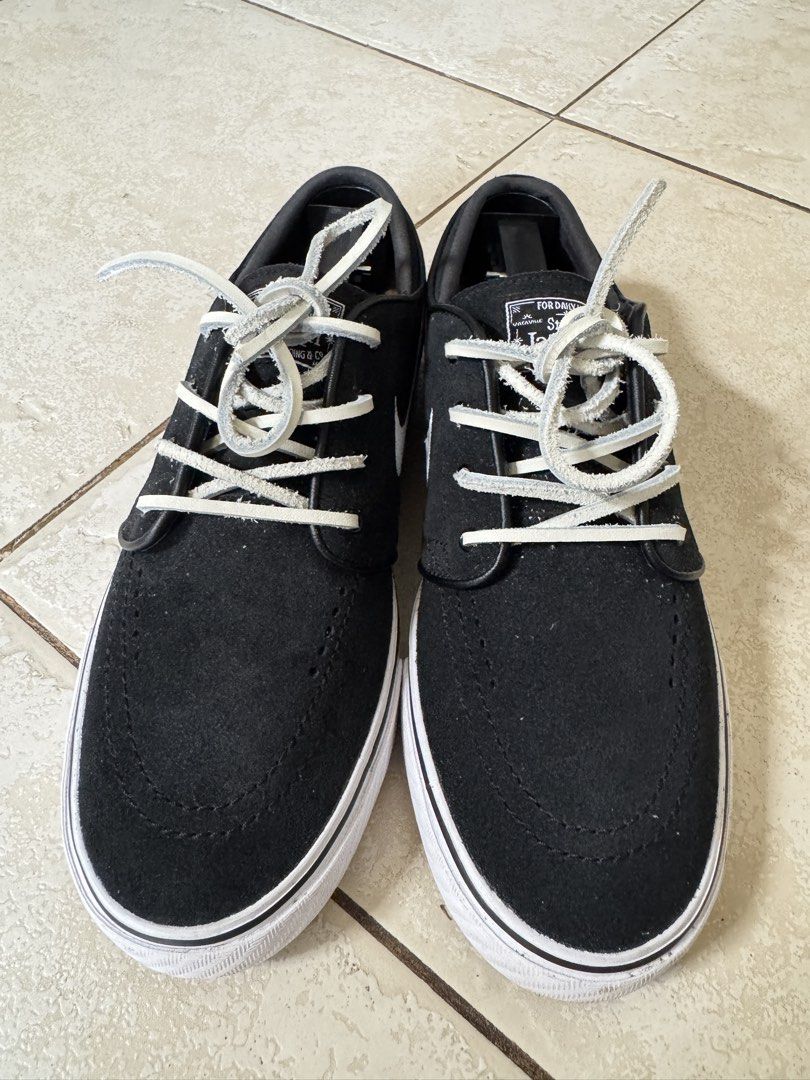 Nike SB Stefan Janoski OG+ Venom (Category: Sneakers) located in Manila. Submitted by neilorenz (Listing ID 1436457308, Image 2). Description: Rfs: Decluttering shoes Loc: Antipolo, Rizal Inclusions: Box and extra insole Shipping fee shouldered by buyer..