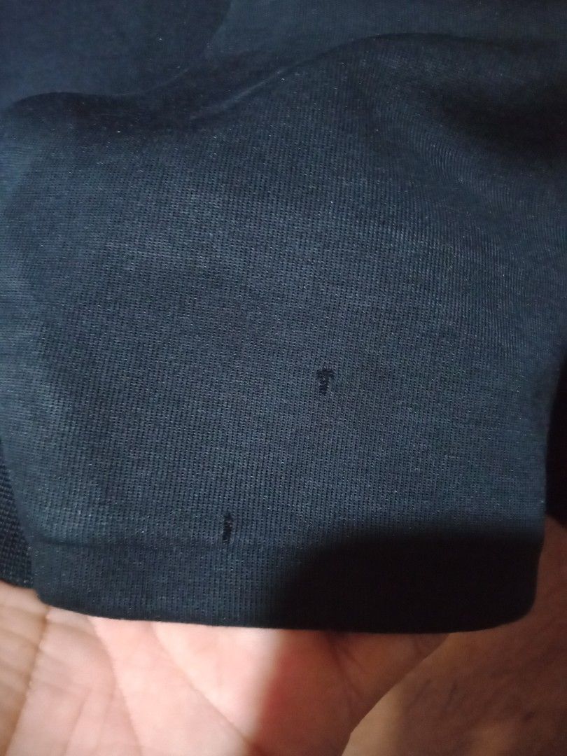 NIKE TECH FLEECE FULL ZIP HOODIE (Category: Activewear) located in Kalibo. Submitted by ionsthrift (Listing ID 1437919634, Image 3). Description: 📌Ugaliing mag basa palagi, pra iwas tanong o aberya. 📌Wag na mag offer kng hndi nman kayang panindigan or bibilhin. Dahil once na nag offer ka dpat sure ka. 📌Please, manage your expectation nlng, halos lahat po ng items ay galing ukay, denedeclare ko nman pag my issue, pro pasensya na pag meron akong