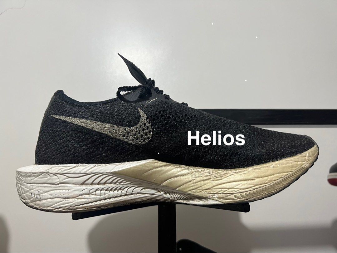Nike Vaporfly 3 size 13 (Category: Sneakers) located in Taguig. Submitted by heliosdeclutter (Listing ID 1437878373, Image 2). Description: Carbon shoes para sa mga may takbo dyan :) Slightly used lang sya. Check photos na lang. No box na sya pero legit nike yan mga sir :) sa nike park bgc binili. .