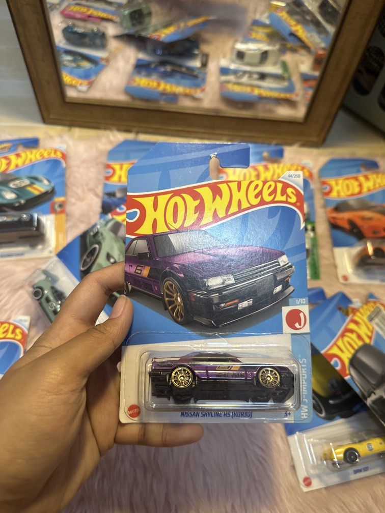 Nissan Skyline R5 (KDR30) (Category: Vehicle & Diecast Models) located in Antipolo. Submitted by thea_thrifts07 (Listing ID 1437877396, Image 1). Description: .
