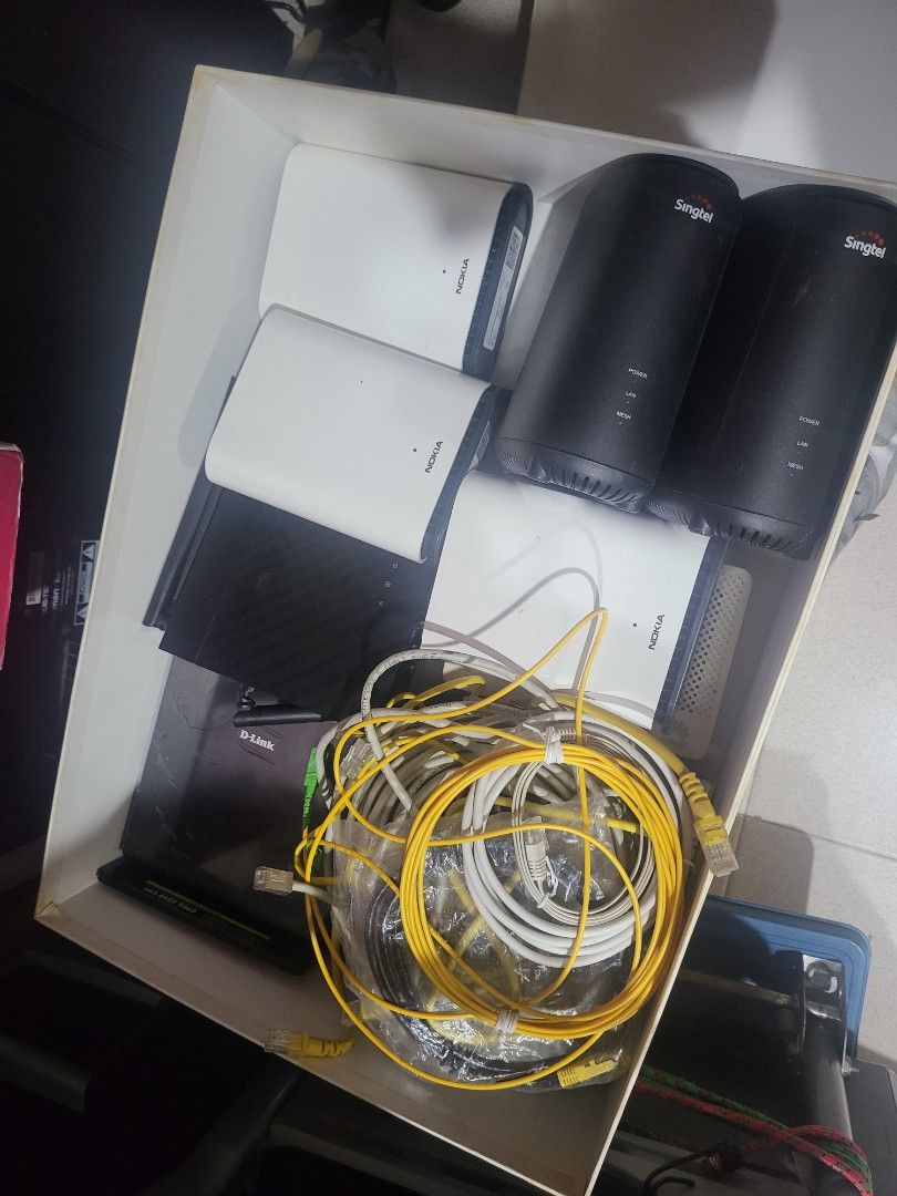 Nokia 1 beacons and Singtel Network Equipment Bundle454251915416053760