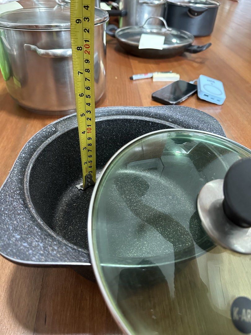 Non-Stick Pot with Glass Lid453959739099074562