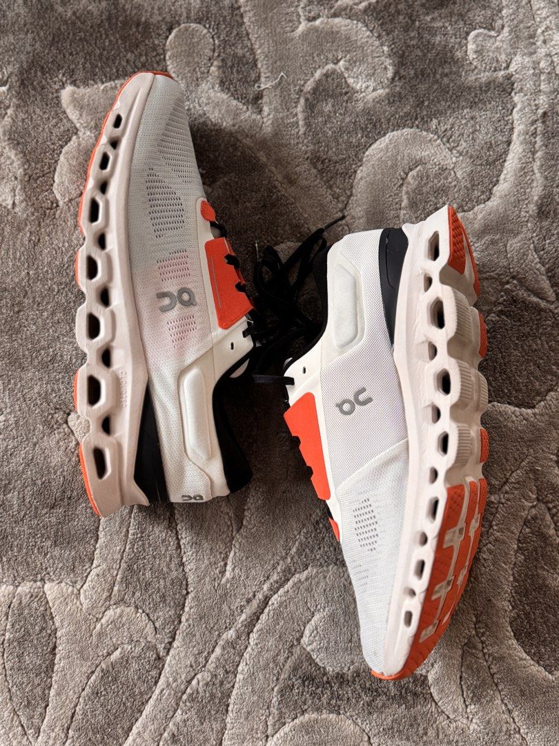 ON Cloud Stratus 3 size 11.5 Men’s (Category: Sneakers) located in Quezon City. Submitted by races.odak (Listing ID 1437844131, Image 3). Description: ON Cloud Stratus 3 size 11.5 Men’s Authentic/Original No box 4k Php fixed Location QC.