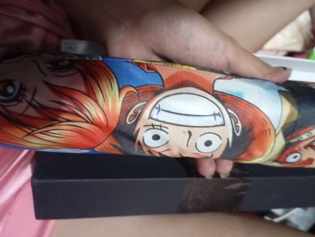 One Piece automatic Umbrella 2pcs available (Category: Umbrellas) located in Mandaluyong City. Submitted by lil_zofievamps_shop (Listing ID 1437765189, Image 3). Description: 2pcs available all bnew with box.