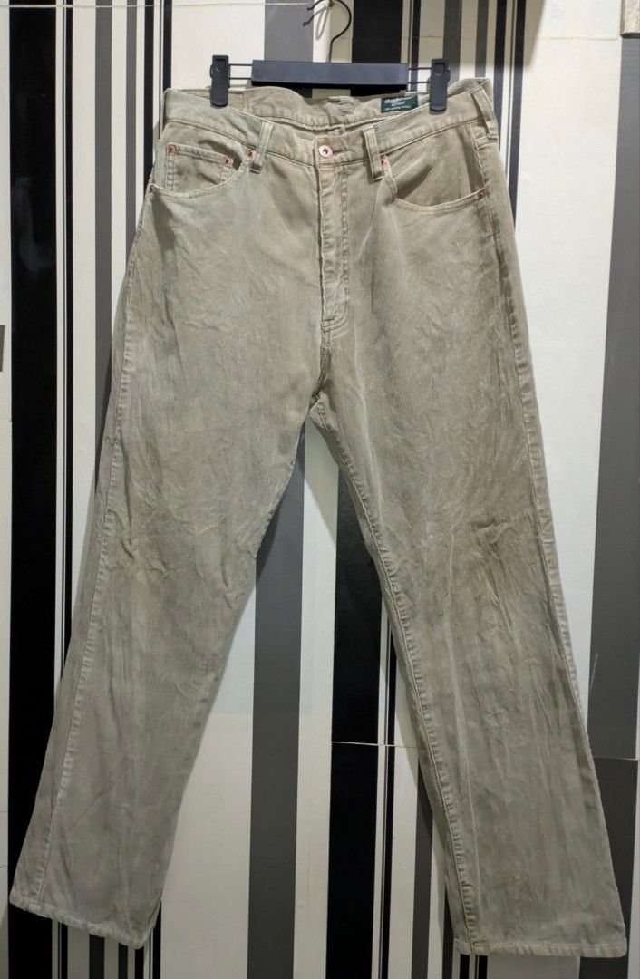 OshKosh Classic Corduroy Pants(1990s) (Category: Trousers) located in Quezon City. Submitted by retrocycles (Listing ID 1437794267, Image 2). Description: Vintage OSHKOSH Classic Corduroy Pants (1990s) Size 33 on tag, Made in Japan Dimensions: Outseam - 104cm / Inseam - 73cm / Front rise - 32cm Thigh opening - 32cm / Leg opening - 21cm Bronze hardwares x button, 100% cotton Good Condition 500.00 + sf.