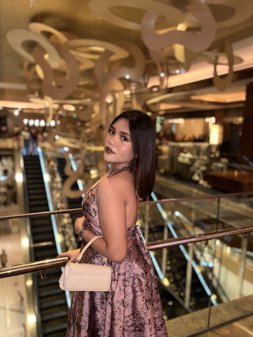 Pink Halter Neck Floral Dress (Category: Dresses) located in Batangas. Submitted by dhenjiiie (Listing ID 1437788021, Image 3). Description: Wore this pink halter dress last Christmas party and never wore it again. RFS: No longer needed .
