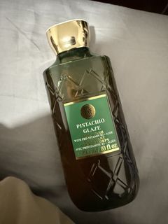 (Category: ) located in . Submitted by mrparfum (Listing ID 1437890006, Image 1). Description: .