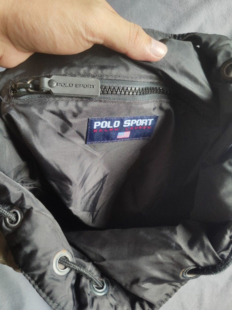 Polo Sport Vintage Nylon Backpack (Category: Backpacks) located in Cagayan de Oro. Submitted by thrift_ko_lang1523 (Listing ID 1437762062, Image 2). Description: 🔥 ULTRA RARE VINTAGE FIND 🔥 Authentic 1990s Polo Sport Ralph Lauren Nylon Backpack Made in Thailand 🇹🇭 A true collector’s piece from the golden era of Ralph Lauren streetwear and vintage outdoor fashion. This vintage Polo Sport backpack is almost impossible to find today — especially