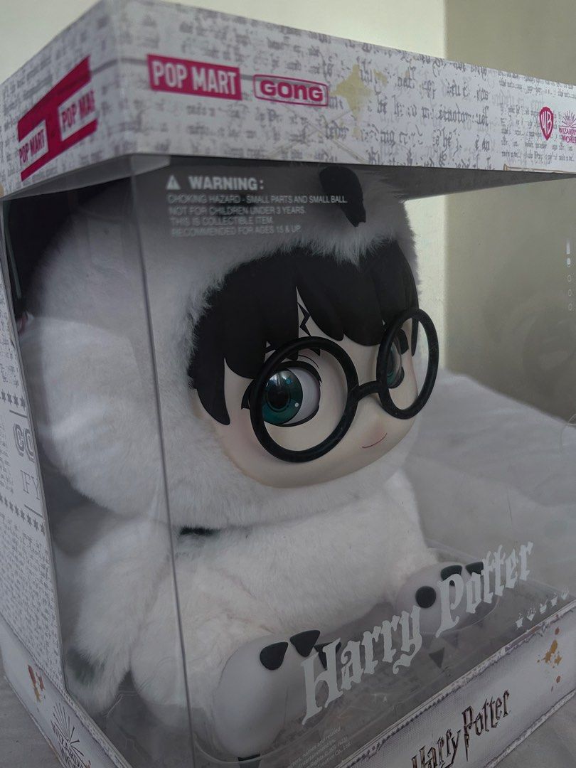 POP MART Harry Potter Plush Toy (Category: Designer & Blind Box Toys) located in Caloocan City. Submitted by dnl.krlo (Listing ID 1437843614, Image 2). Description: POP MART Wizarding World Harry Potter - Hedwig PVC Plush Doll - Includes original box and card. - Good as new (Took out of the box twice) - Ideal for Harry Potter fans. 📍Caloocan, Metro Manila Payment: Gcash/Maya Delivery: Lalamove/LBC.