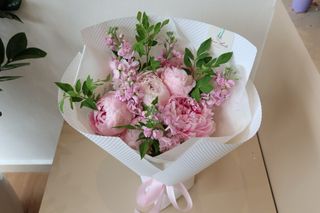 (Category: ) located in . Submitted by aurora_florist.sg (Listing ID 1403194634, Image 1). Description: .