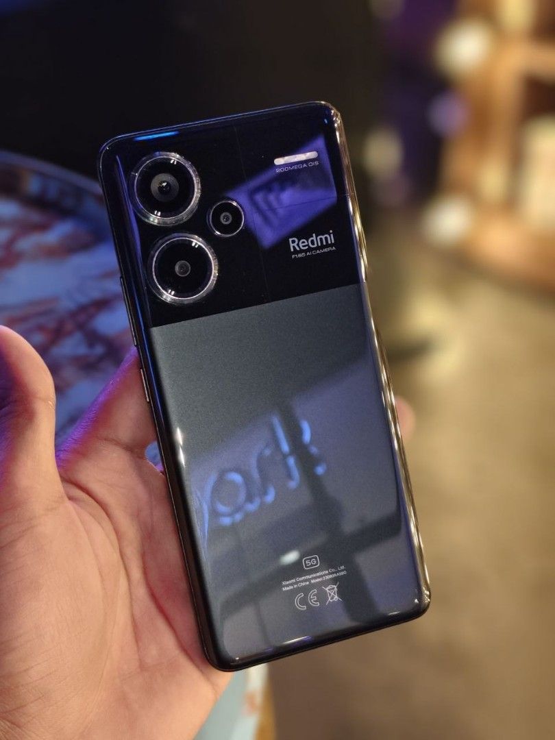 Redmi Note 13 pro + 5g (Category: Cases & Sleeves) located in Las Pinas. Submitted by alexanderkolokoy (Listing ID 1437766043, Image 2). Description: 8+8 / 256 Unit only 6 Months used Makunat pa sa makunat.
