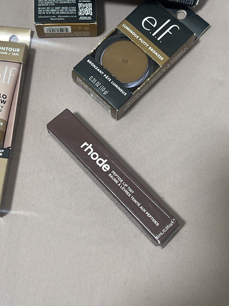 rhode peptide lip tint in espresso (Category: Makeup) located in Las Pinas. Submitted by luxureedestash (Listing ID 1437917344, Image 1). Description: bought from Sephora USA (can show proof of purchase) .