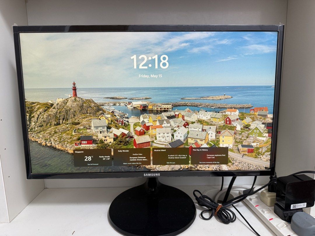 Samsung Monitor