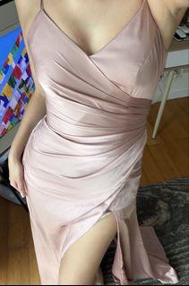 (Category: ) located in . Submitted by vickydeclutter (Listing ID 1437808129, Image 1). Description: .