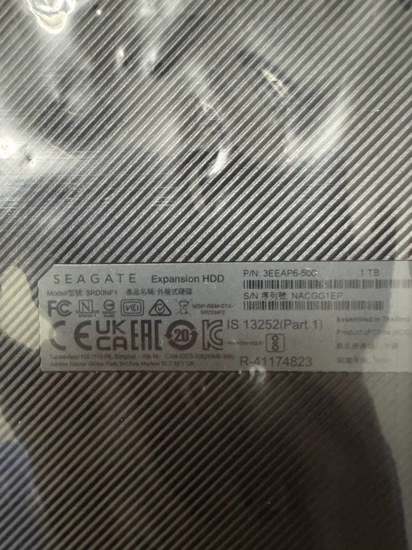 Seagate Expansion HDD 1TB - Brand New454137394779934721