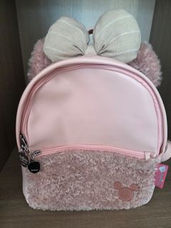 (Category: ) located in . Submitted by yummytomato (Listing ID 1437845424, Image 1). Description: .