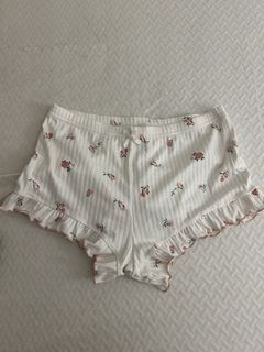 (Category: ) located in . Submitted by zhntffny (Listing ID 1437844595, Image 1). Description: .
