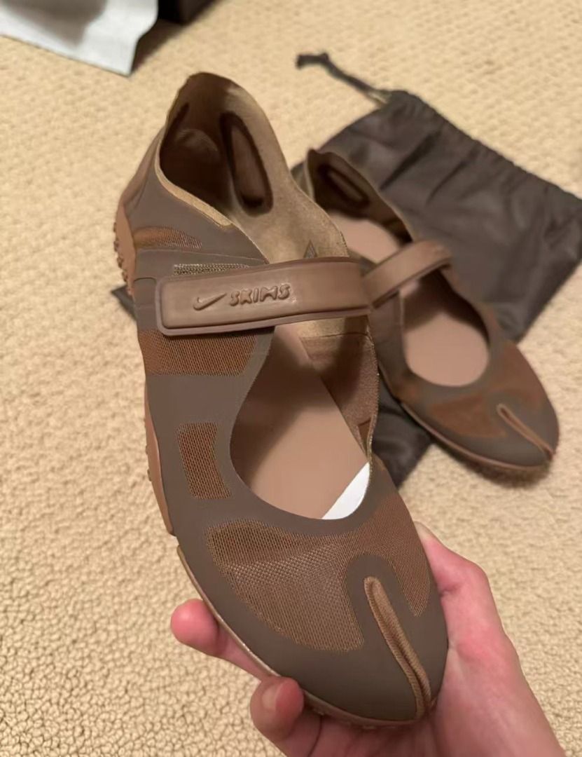SKIMS x Nike Air Rift Mesh, Men's Fashion, Footwear, Boots on Carousell