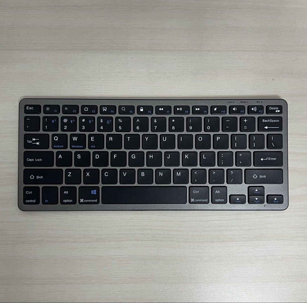 Sleek Wireless Keyboard w/ Dongle454137412143687680